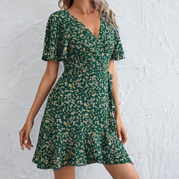floral print green wrap boho ruffle hem dress - Picture 2 of 5
